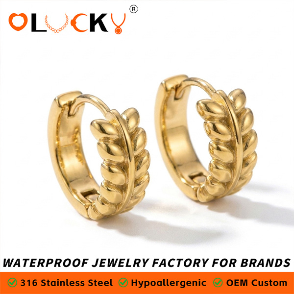 Chic-dainty-leaf-Huggie-Hoop-Earrings01