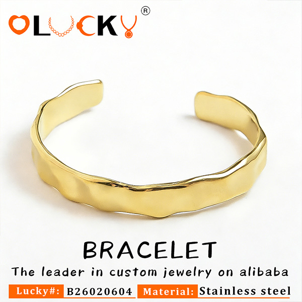Minimalist-Style-Wavy-Open-Bangle-Bracelet01